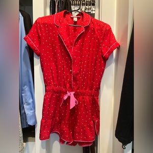 Super cute Victoria’s Secret sleep romper